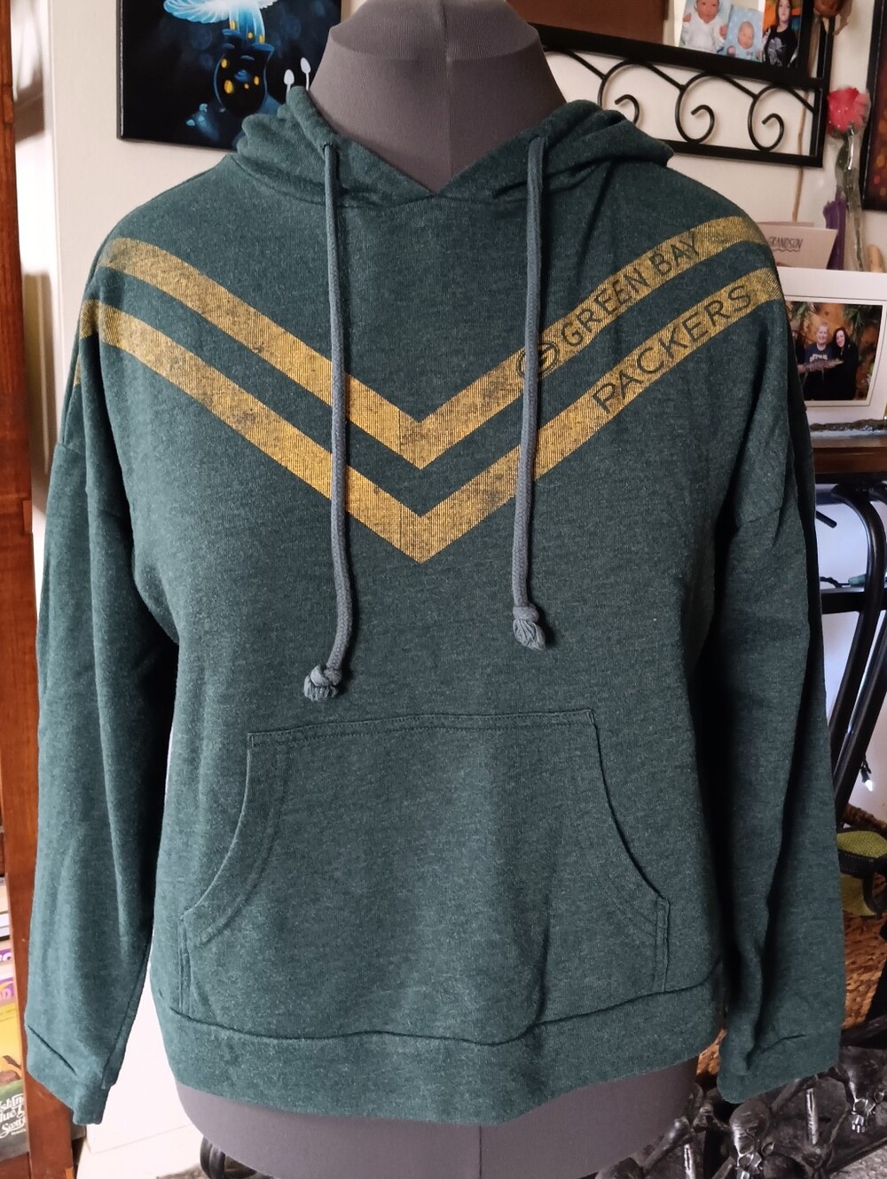 💚💛 Green Bay Packers Cropped Hoodie Womens XL Relaxed Boxy NFL Sweatshirt Team